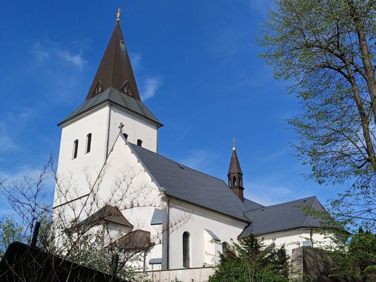 Church of the Exaltation of the Holy Cross in Fryštát: A Medieval Gothic Parish Church