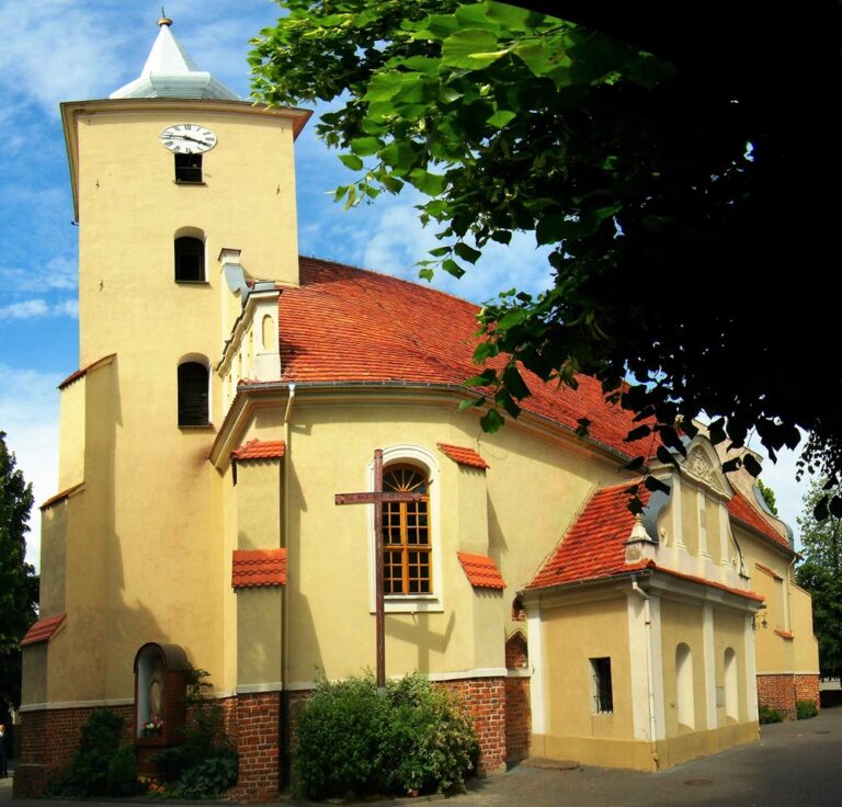 Church of the Assumption in Ostroróg: A Late Gothic Parish Church Transformed in the Baroque Period