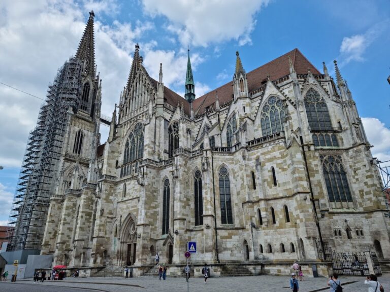 Teutonic Order House St. Ägid: Medieval Teutonic Commandery in Regensburg