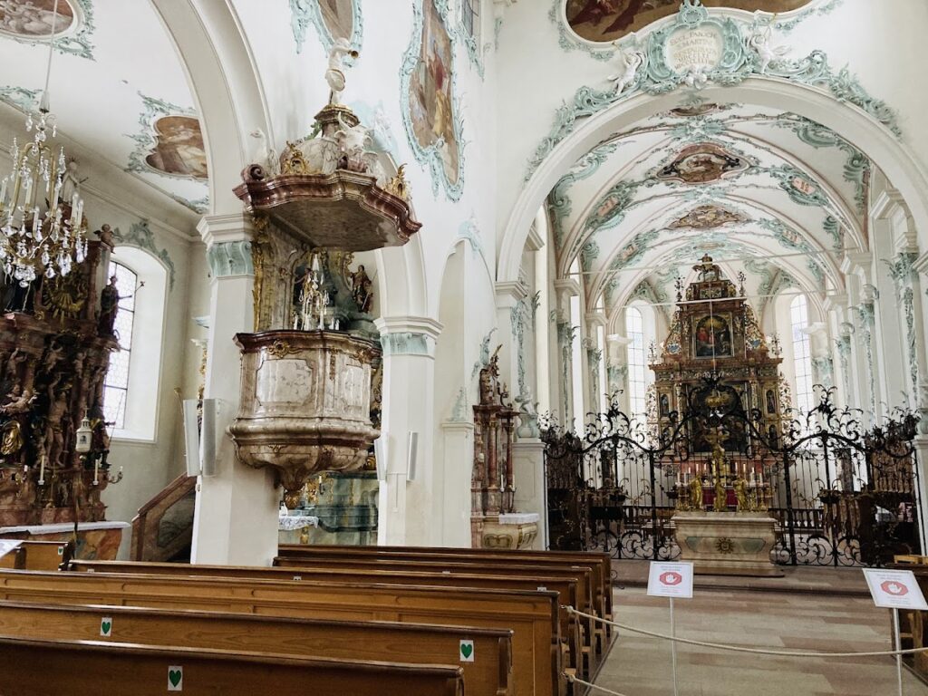 Christian Catholic Collegiate Church of St. Martin: History and Architecture 1 christ catholic collegiate church of St. Martin