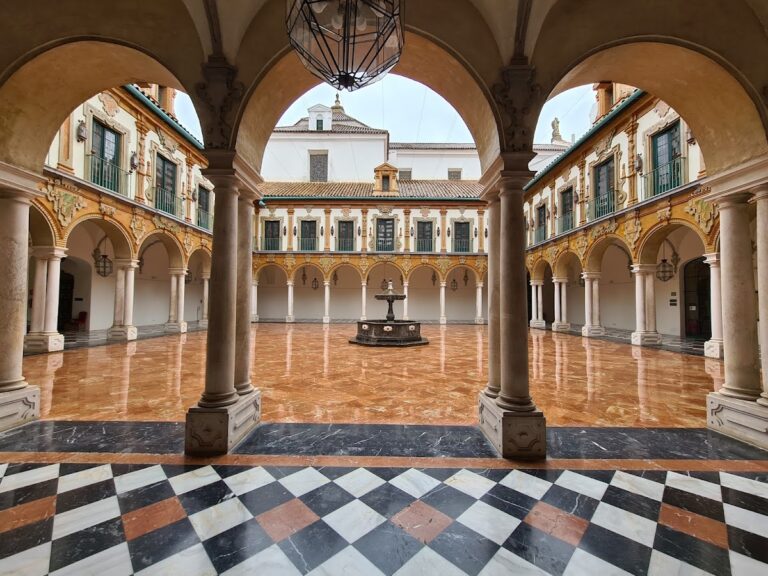 Palacio de la Merced: A Baroque Convent Complex and Provincial Government Headquarters in Córdoba