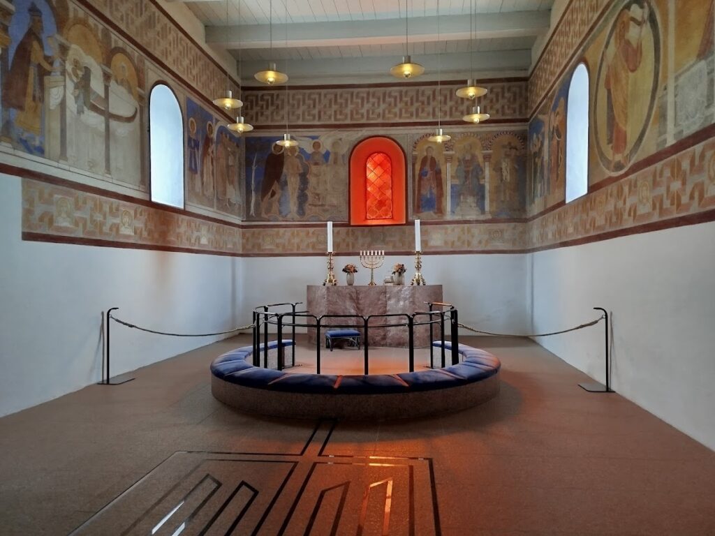 Jelling Church: A Romanesque Royal and Parish Church in Denmark 1 Jelling Church