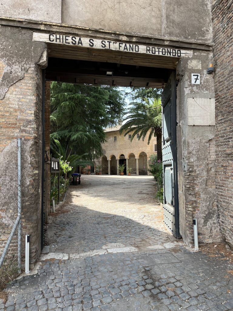 Santo Stefano Rotondo: An Early Christian Basilica and Hungarian National Church in Rome 5 Santo Stefano Rotondo