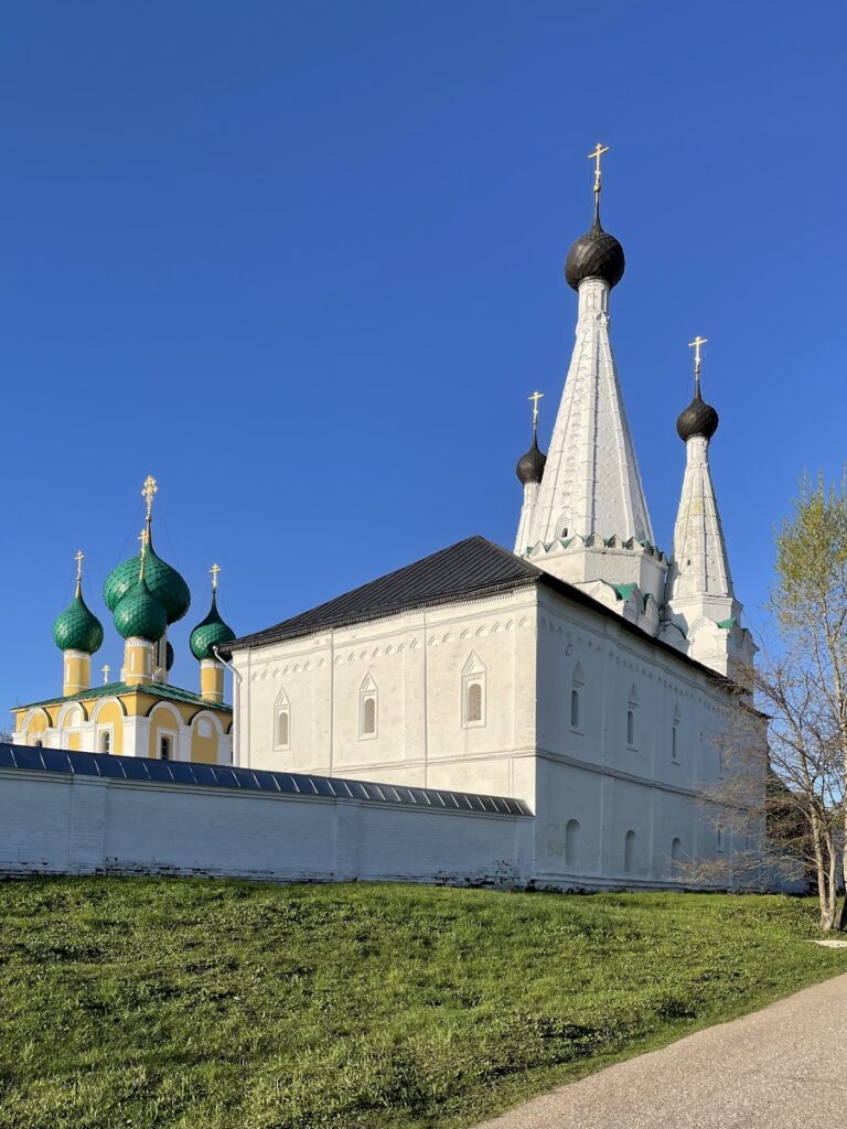 Alekseyevsky Monastery in Uglich: A Historic Russian Orthodox Monastery 2 Alekseyevsky Monastery in Uglich