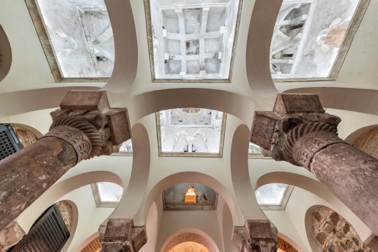 Mosque of Cristo de la Luz: A Caliphal Mosque and Christian Chapel in Toledo