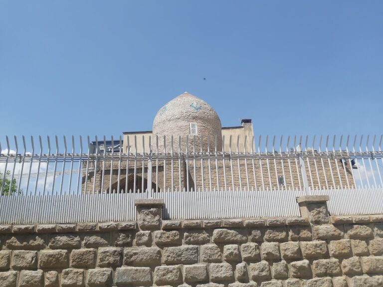 Tomb of Esther and Mordechai: A Jewish Mausoleum in Hamadan, Iran