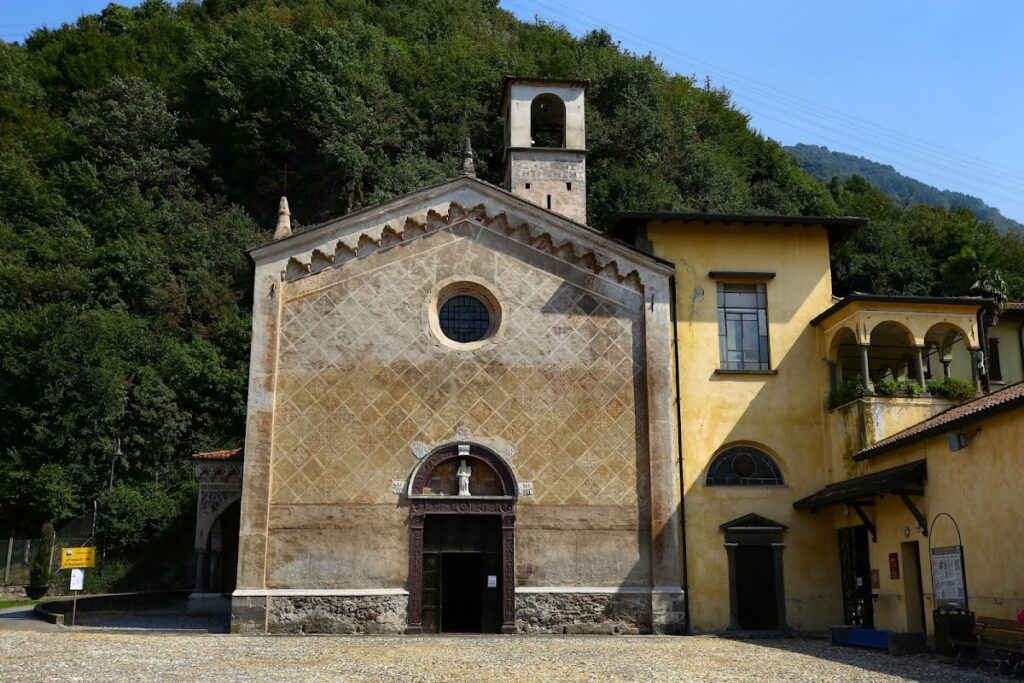 Santa Maria della Neve Church: A Romanino-Frescoed Marian Shrine in Italy 2 Santa Maria della Neve Church
