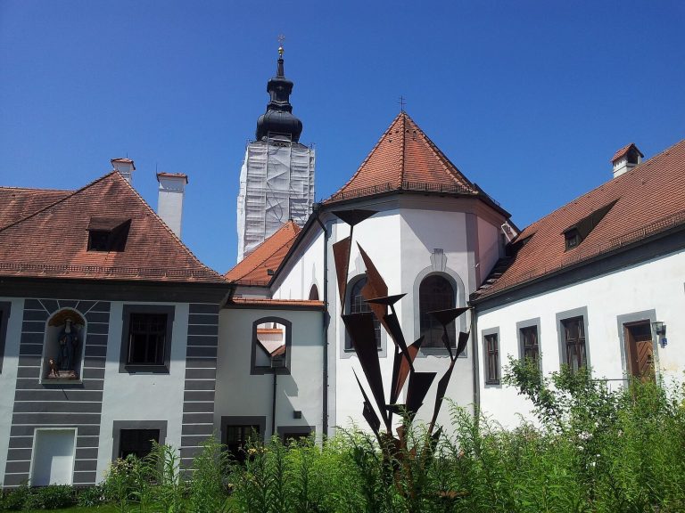 Altomünster Abbey: Bridgettine Double Monastery in Germany