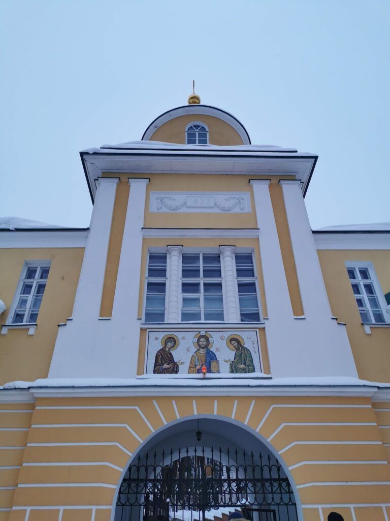 Pokrovsky Hotkov Monastery: A Russian Orthodox Women’s Monastery in Khotkovo 3 Pokrovsky Hotkov Monastery