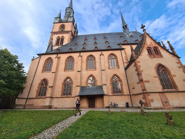 St. Valentin: A Late-Gothic Basilica in Kiedrich, Germany