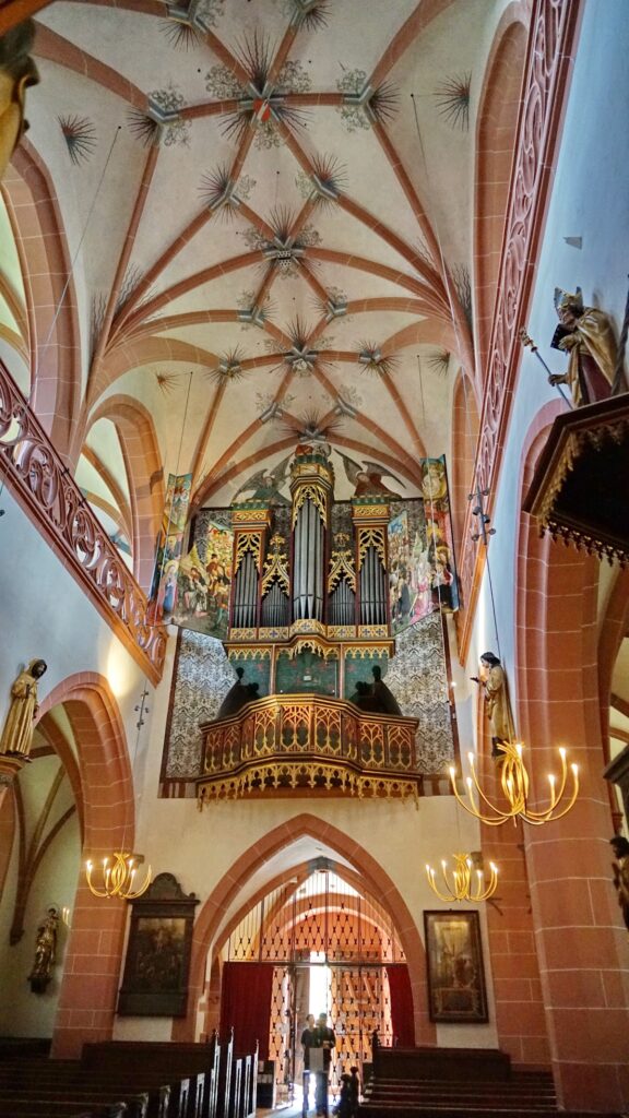 St. Valentin: A Late-Gothic Basilica in Kiedrich, Germany 3 St. Valentin