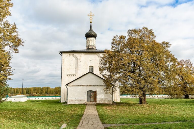 Church of Boris and Gleb: A Twelfth-Century Orthodox Church in Kideksha