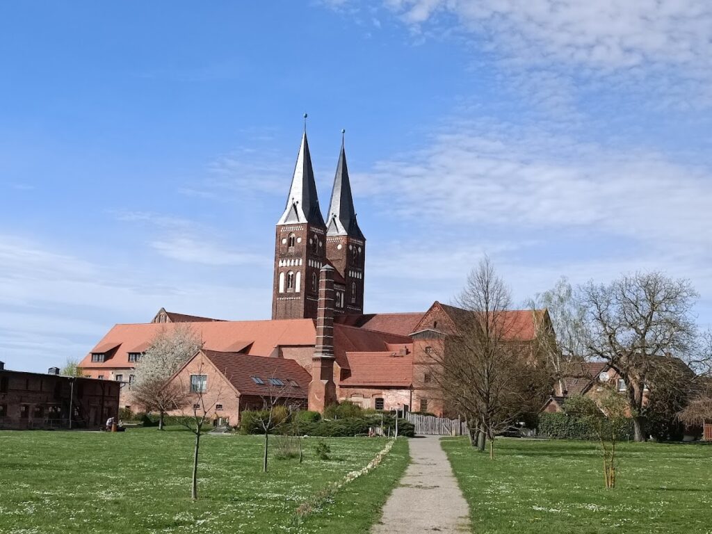 Jerichow Monastery: A Romanesque Premonstratensian Foundation in Germany 3 Jerichow Monastery