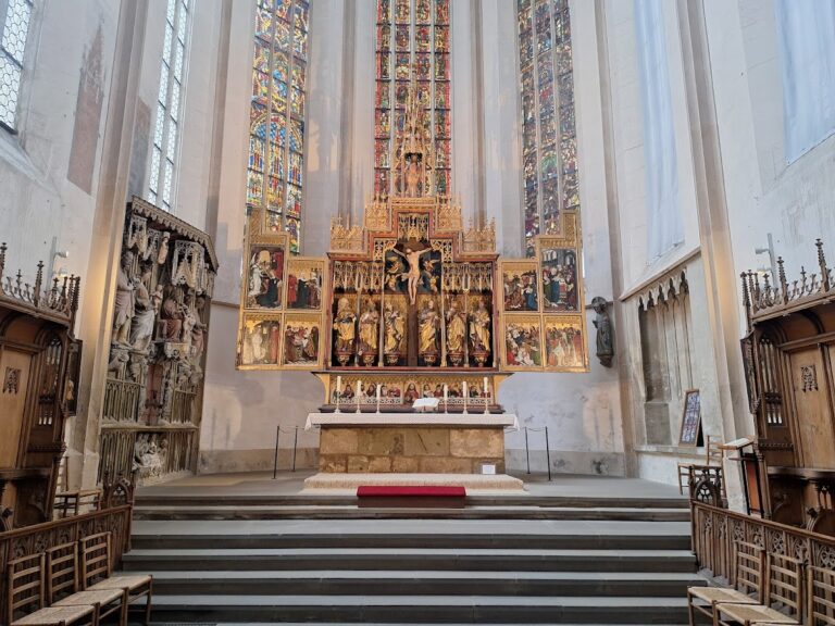 St. James’s Church: A Gothic Pilgrimage Church in Rothenburg ob der Tauber
