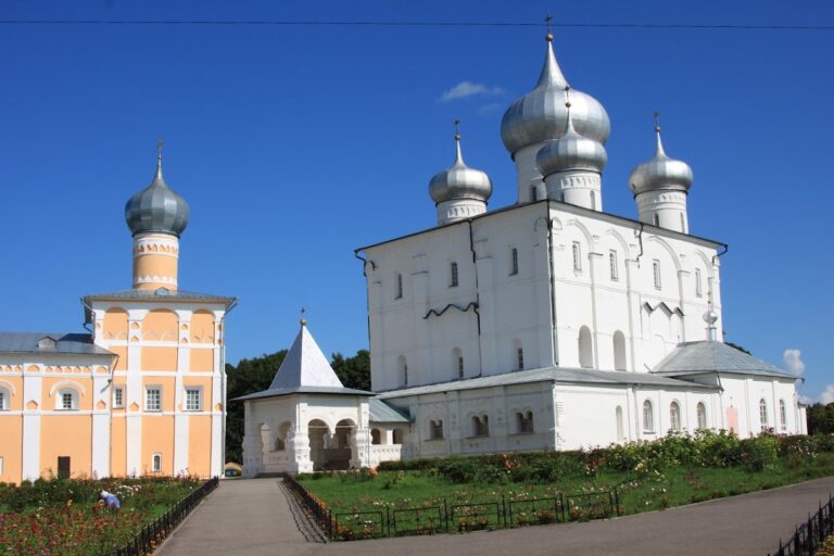 Khutyn Monastery: An Orthodox Monastic Complex in Russia