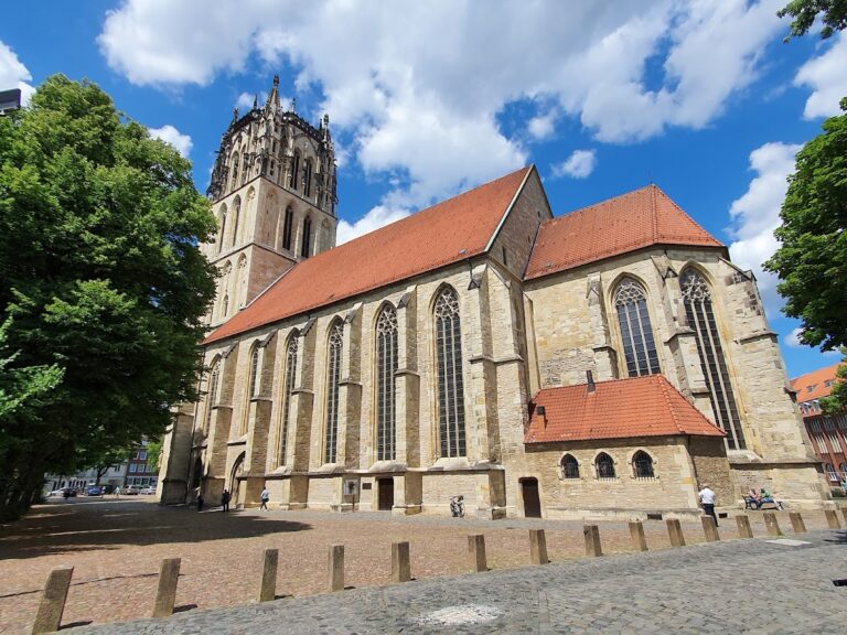Überwasserkirche: A Gothic Hall Church in Münster, Germany