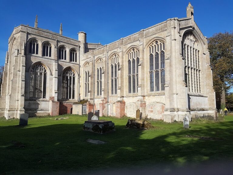 Church of Holy Trinity, Tattershall: A Fifteenth-Century Collegiate Church