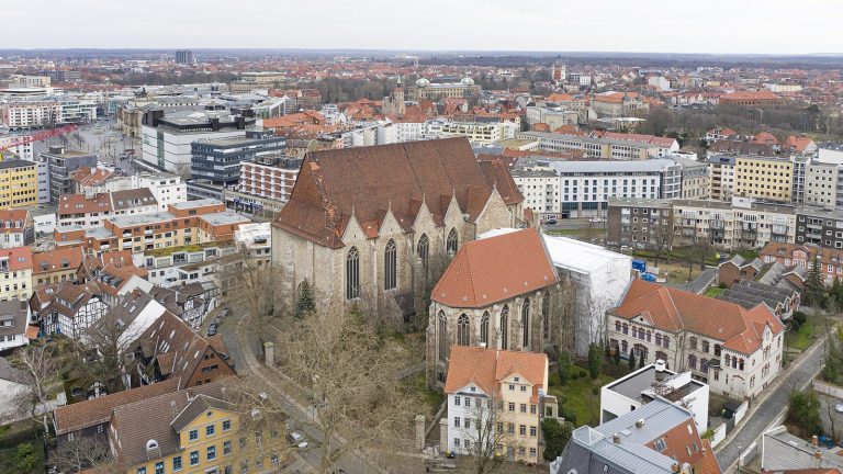 Aegidienkirche, Braunschweig: A Gothic Catholic Minster in Germany