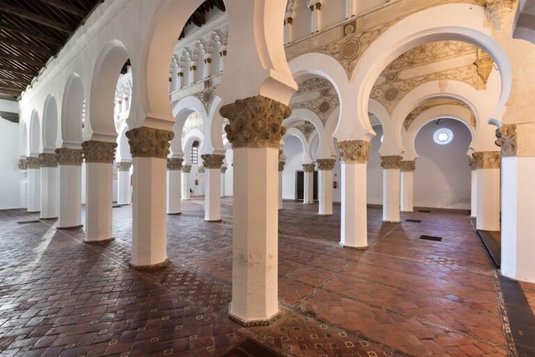Synagogue of Santa María la Blanca: A Medieval Synagogue and Museum in Toledo