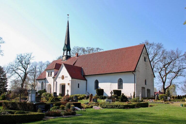 St. Wilhadi Church: A Medieval Romanesque Church in Ulsnis, Germany