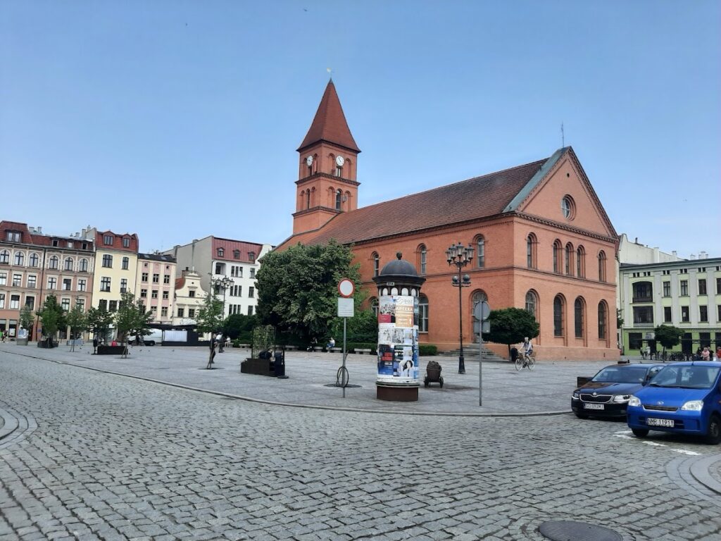 Church of Saint James the Greater: A Brick Gothic Parish Church in Toruń 5 Church of Saint James the Greater