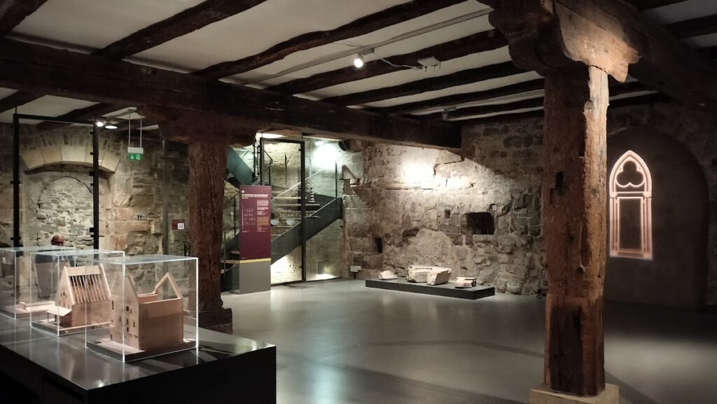 Old Synagogue (Erfurt): A Medieval Jewish Synagogue and Museum in Germany 2 Old Synagogue (Erfurt)