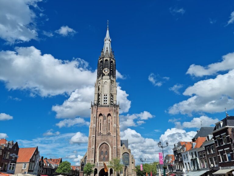 Nieuwe Kerk Delft: A Late Gothic Church and Royal Burial Church