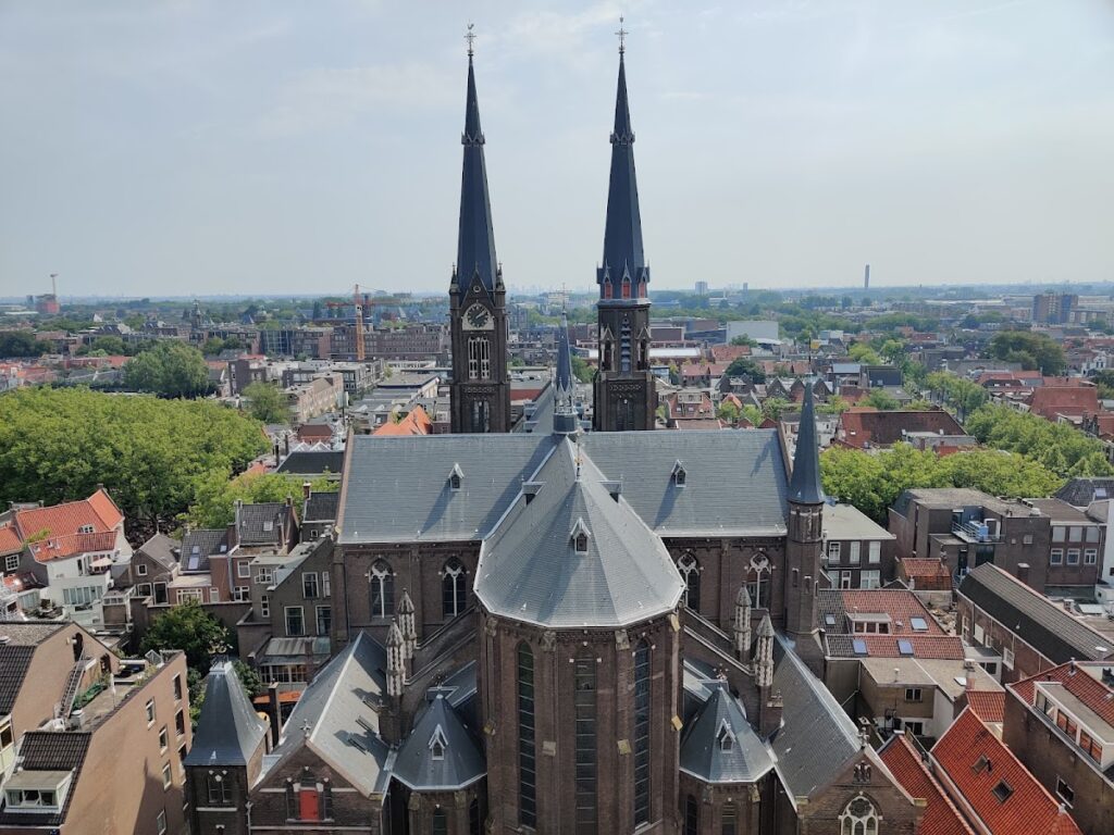 Nieuwe Kerk Delft: A Late Gothic Church and Royal Burial Church 3 Nieuwe Kerk Delft