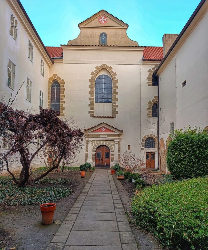 Church of Our Lady beneath the Chain: A Hospitaller Church in Prague 2 Church of Our Lady beneath the Chain