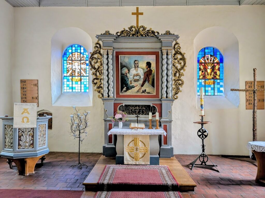 Village Church Falkenhagen (Havelland): An Evangelical Lutheran Parish Church in Germany 2 Village church Falkenhagen (Havelland)