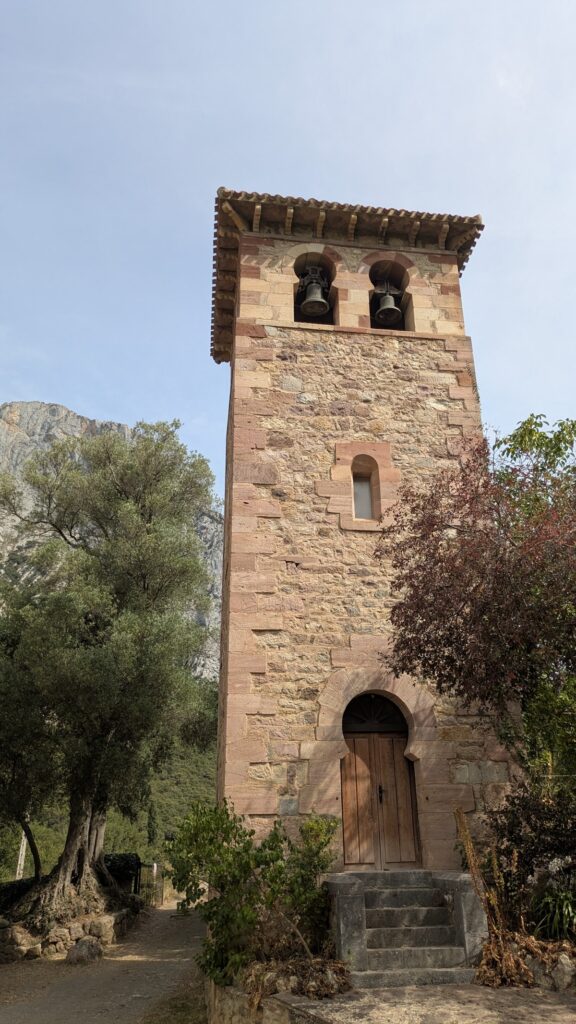 Church of Santa María (Lebeña): A Tenth-Century Pre-Romanesque Church in Spain 2 Church of Santa María (Lebeña)