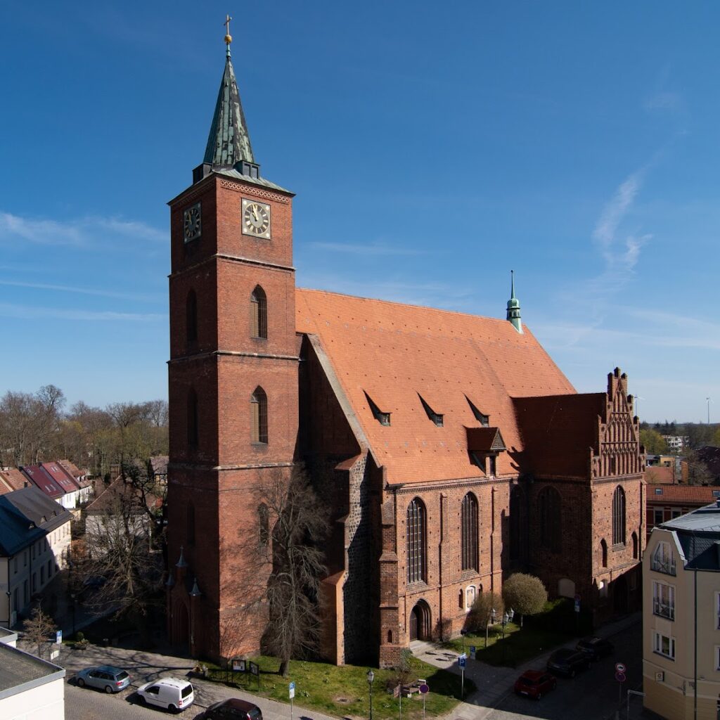 St. Mary's Church Bernau: A Late Gothic Parish Church in Germany 1 St.Mary's church Bernau