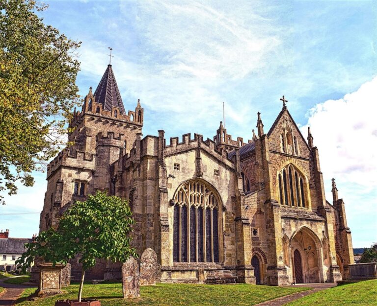 St Mary’s Church, Ottery St Mary: An Early English Gothic Parish Church