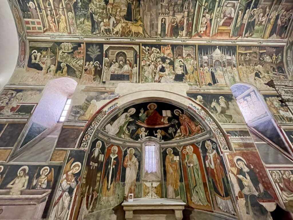 Santa Caterina d'Alessandria: A Roman Catholic Basilica in Galatina 5 Santa Caterina d'Alessandria