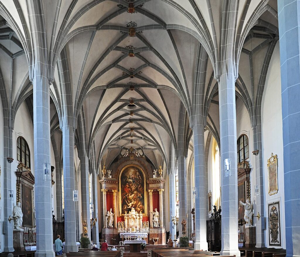 Stiftspfarrkirche St. Philipp und Jakob