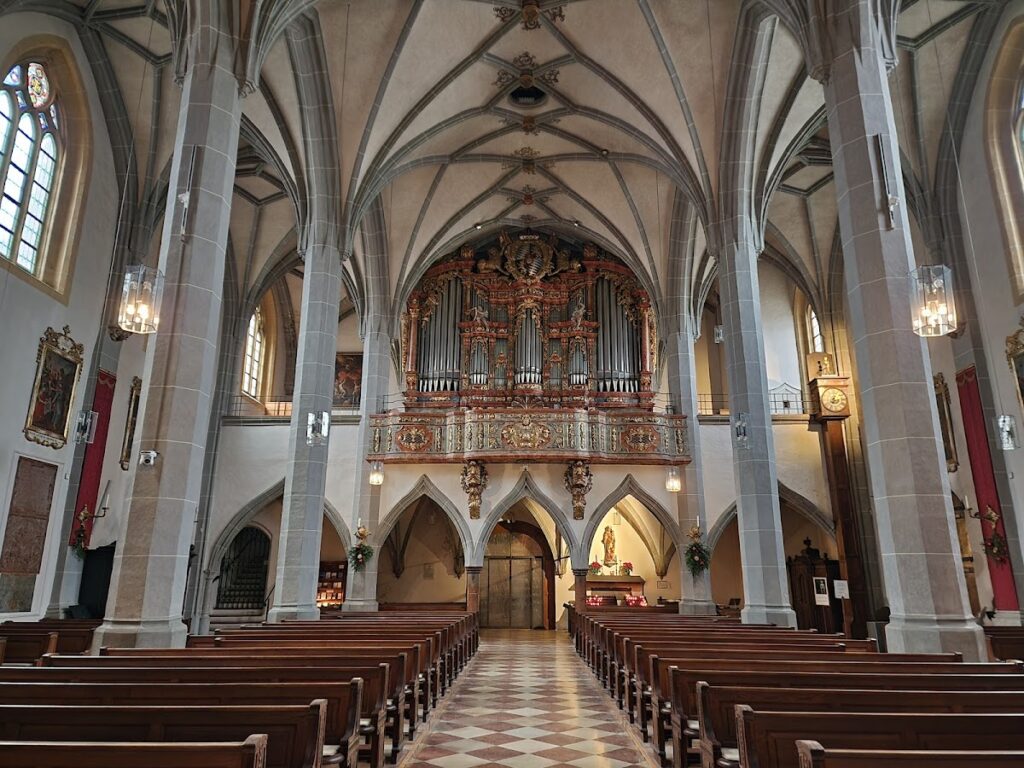 Stiftspfarrkirche St. Philipp und Jakob