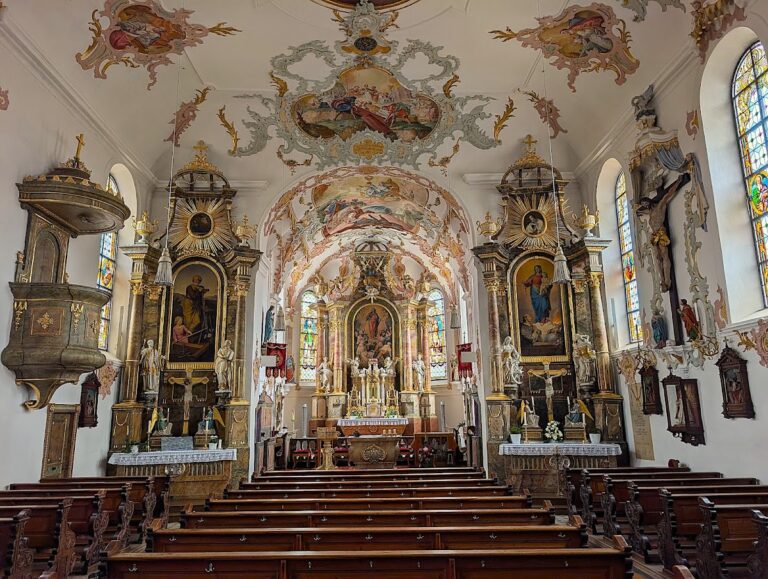 St. Stephan (Kirchdorf): A Late Gothic Parish Church in Bavaria
