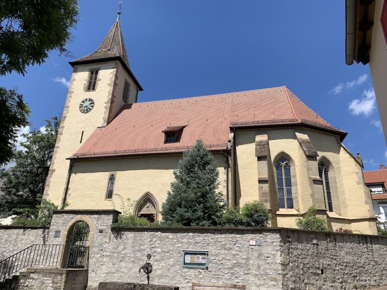 Veitskapelle: A Late-Gothic Chapel in Stuttgart, Germany