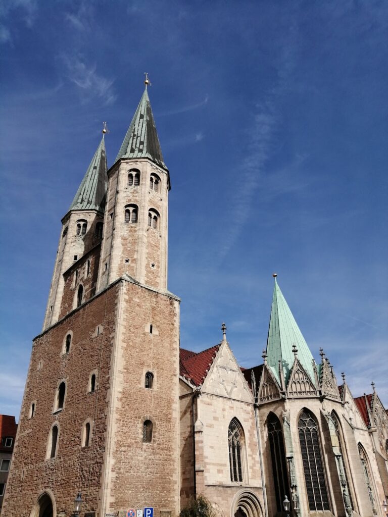 St. Martini (Braunschweig): A Medieval Parish Church and Landmark of the Altstadt