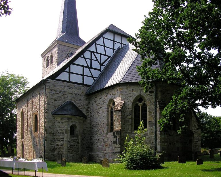 Stiepeler Dorfkirche: A Thousand-Year-Old Protestant Church in Bochum