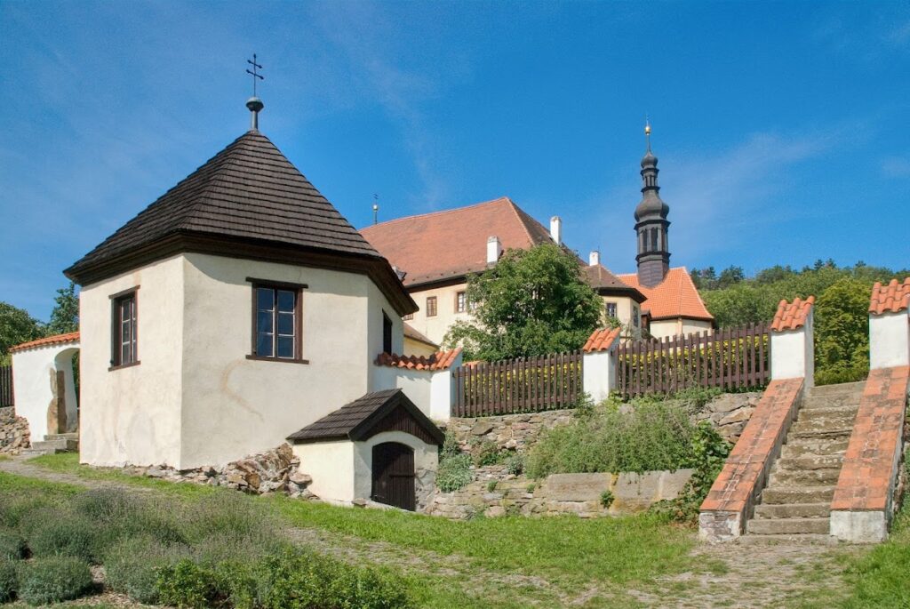 Franciscan Monastery in Kadaň: A Historic Friary and Pilgrimage Shrine in Czechia 3 Franciscan Monastery in Kadaň