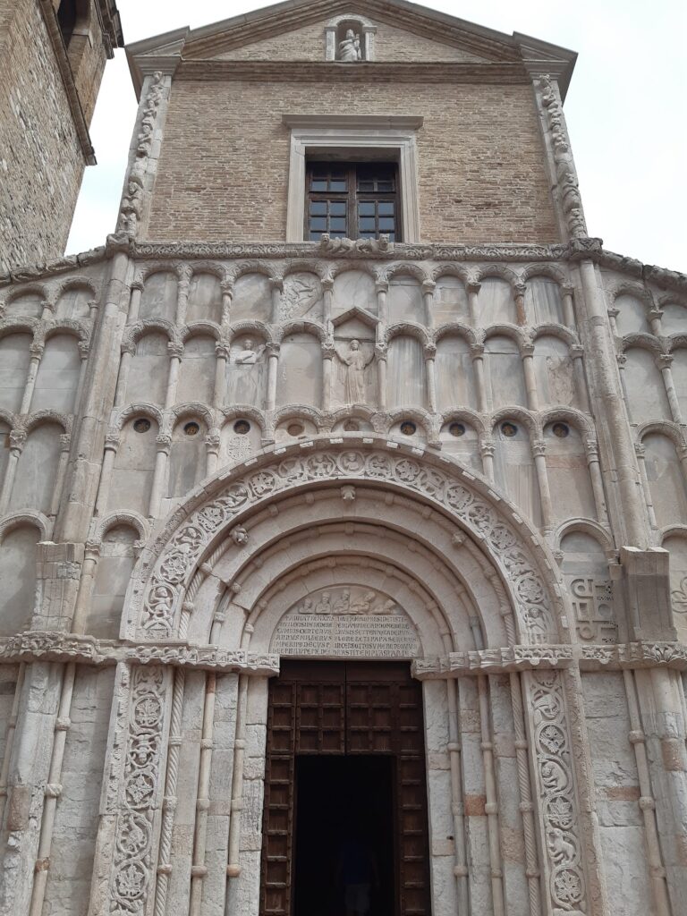 Santa Maria della Piazza: A Romanesque Church in Ancona, Italy 3 Santa Maria della Piazza