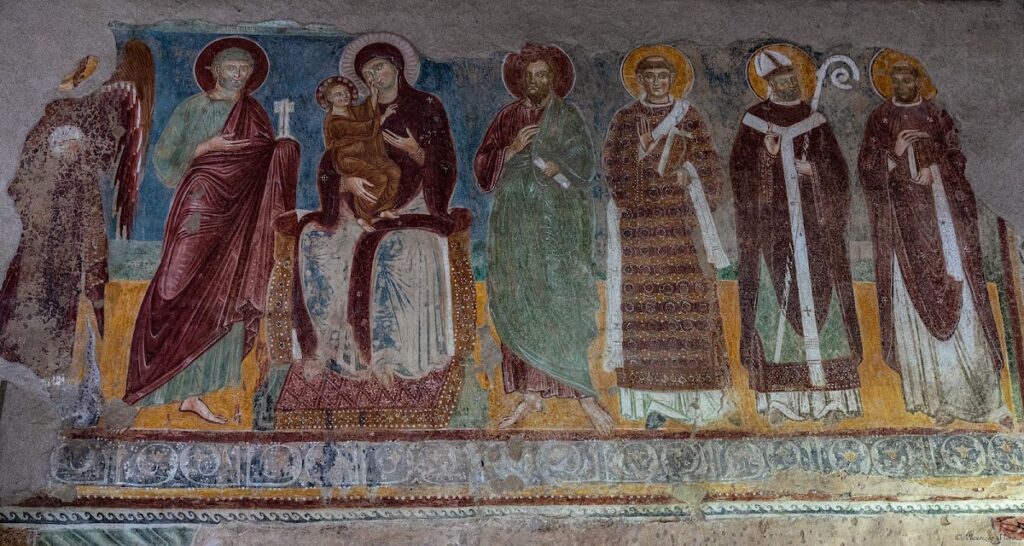 Basilica di San Vincenzo: An Early Romanesque Church in Italy 2 Basilica di San Vincenzo
