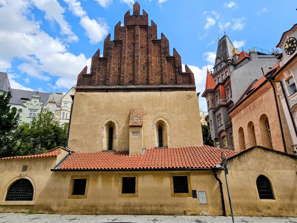 Old New Synagogue: Prague’s Medieval Jewish House of Worship 2 Old New Synagogue