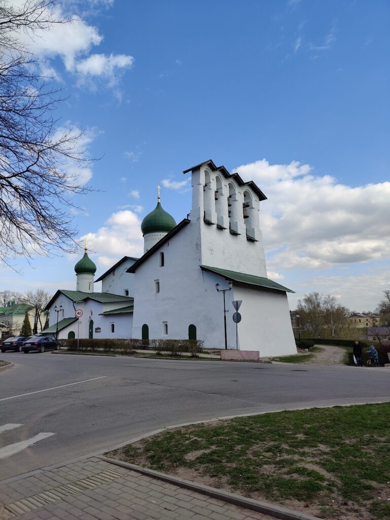 Church of the Epiphany from Zapskovye, Pskov: An Orthodox Church 3 Church of Epiphany s Zapskovya, Pskov