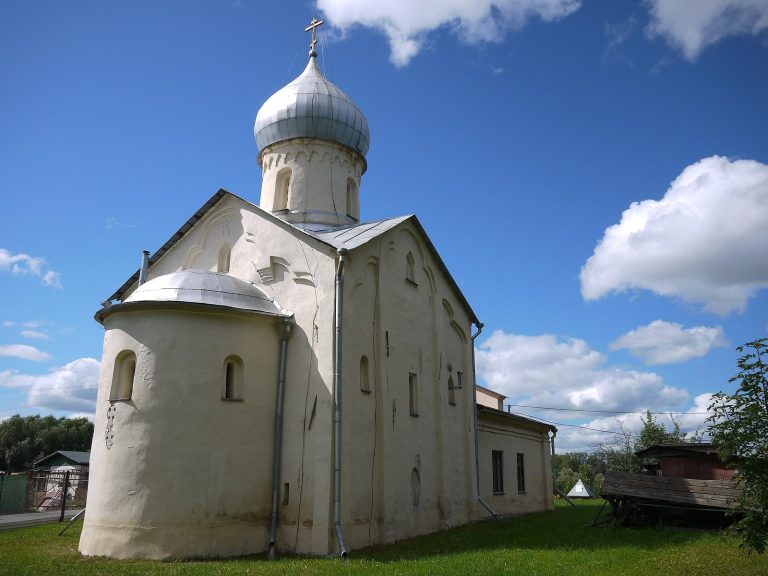 Church of John the Apostle on Vitka: A Fourteenth-Century Novgorodian Church in Russia
