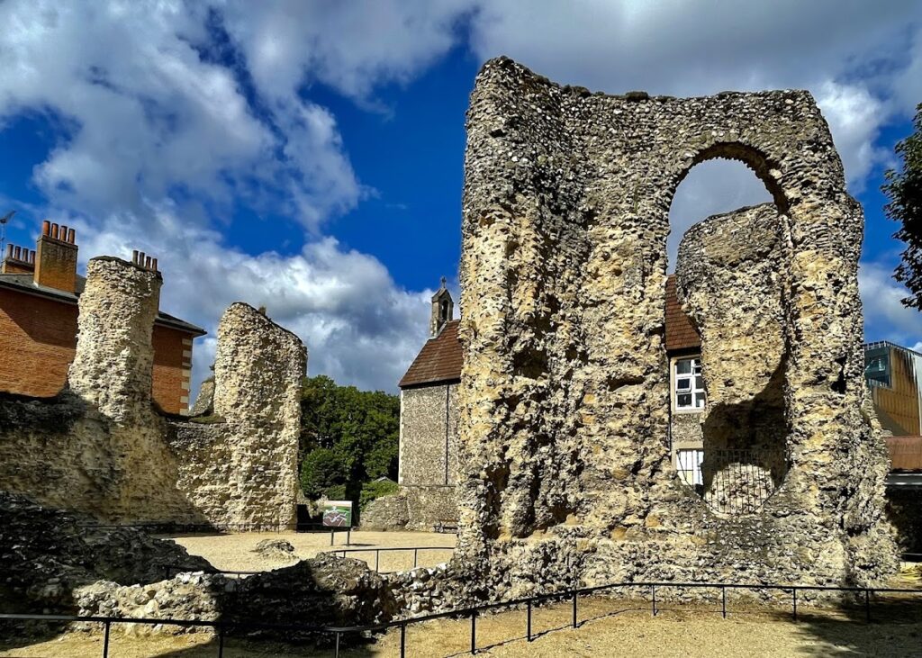 Reading Abbey: A Royal Cluniac Religious Foundation in England 2 Reading Abbey