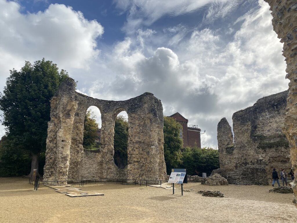 Reading Abbey: A Royal Cluniac Religious Foundation in England 3 Reading Abbey