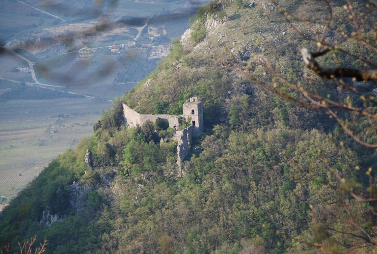 Santa Maria in Gruptis: A Medieval Catholic Abbey in Italy