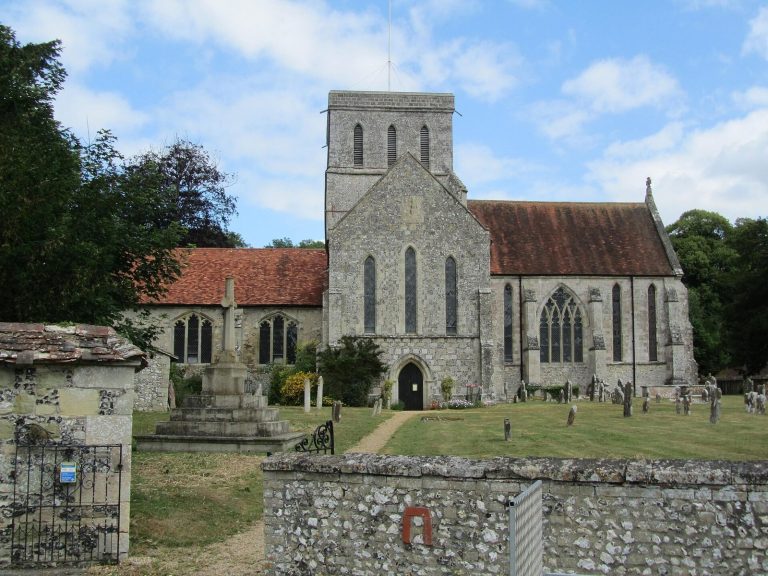 Amesbury Priory: A Medieval Fontevraud Benedictine House in England